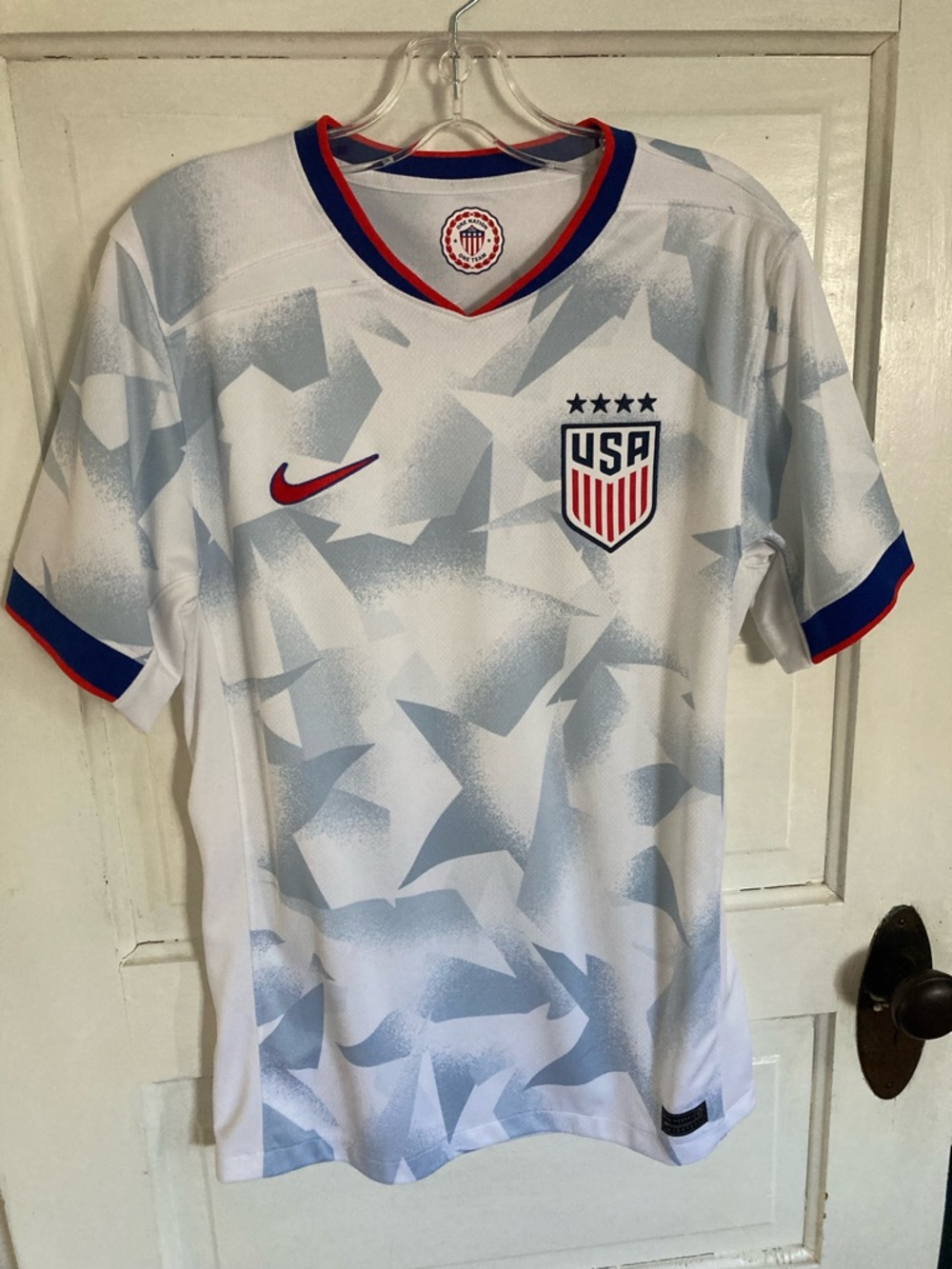 Nike USWNT home stadium style soccer jersey! Team USA!